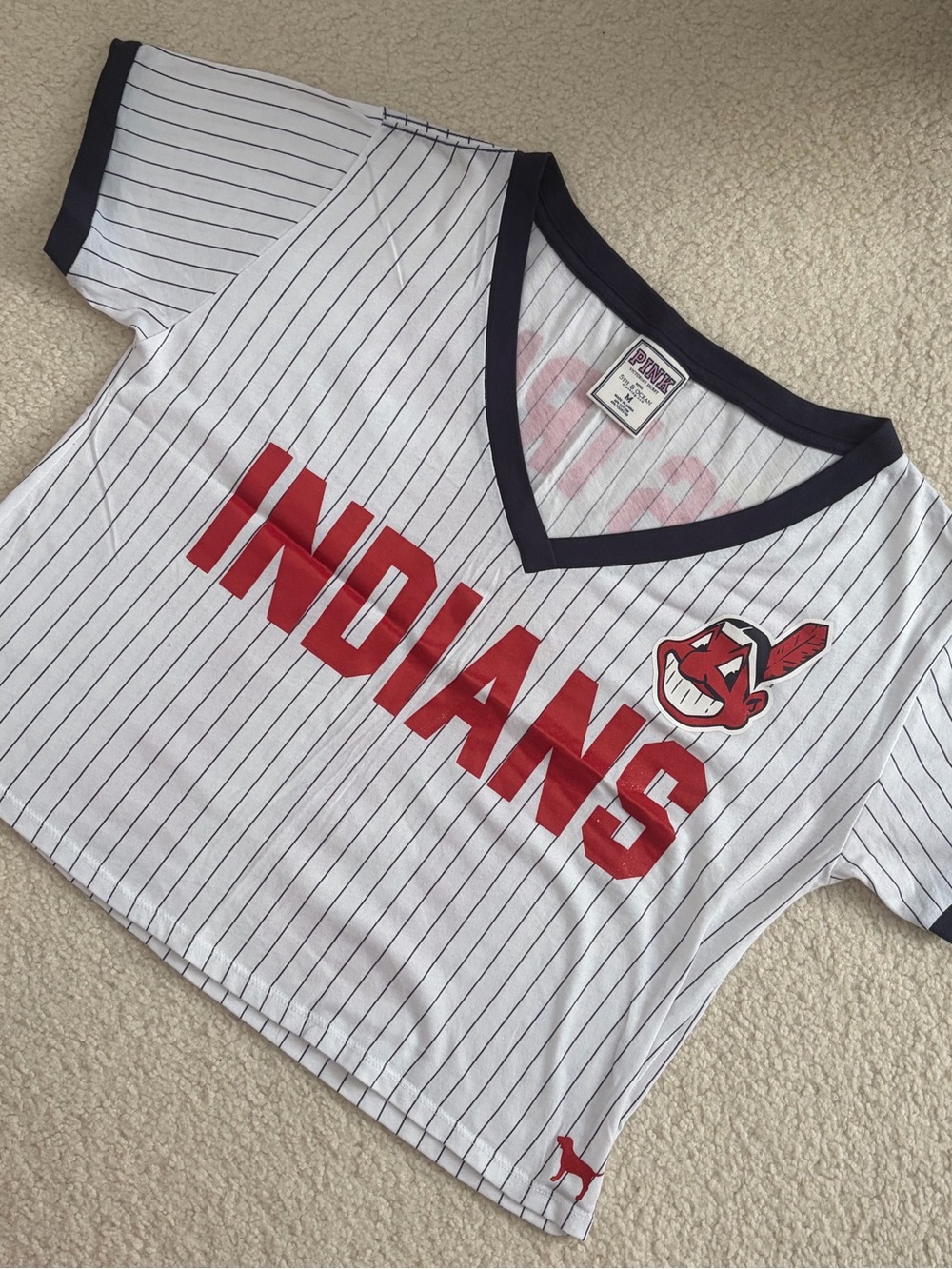 Vintage Cleveland Indians Pinstripe V-Neck Tee - White & Red